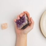 Ametista ou Citrino? Conheça o cristal de cada signo