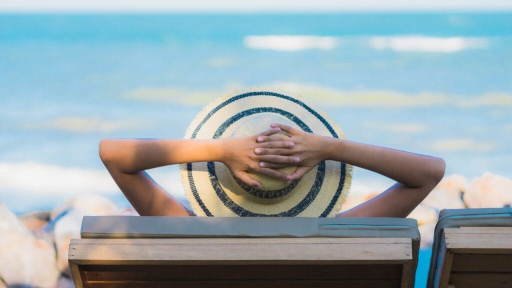 Férias, descanso e saúde mental: entenda como a pausa impacta o corpo e a mente