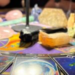 Entre Oráculos & Vinhos: evento une autoconhecimento e gastronomia em SP